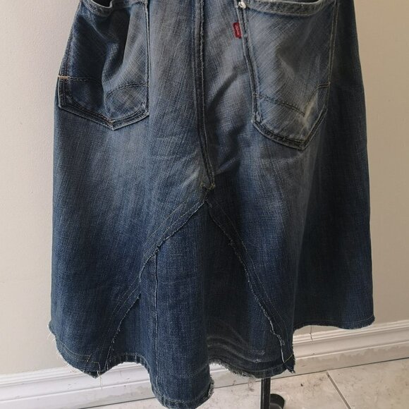 Upcycled VINTAGE deconstructed patchwork asymmetric denim jean skirt - Picture 13 of 16